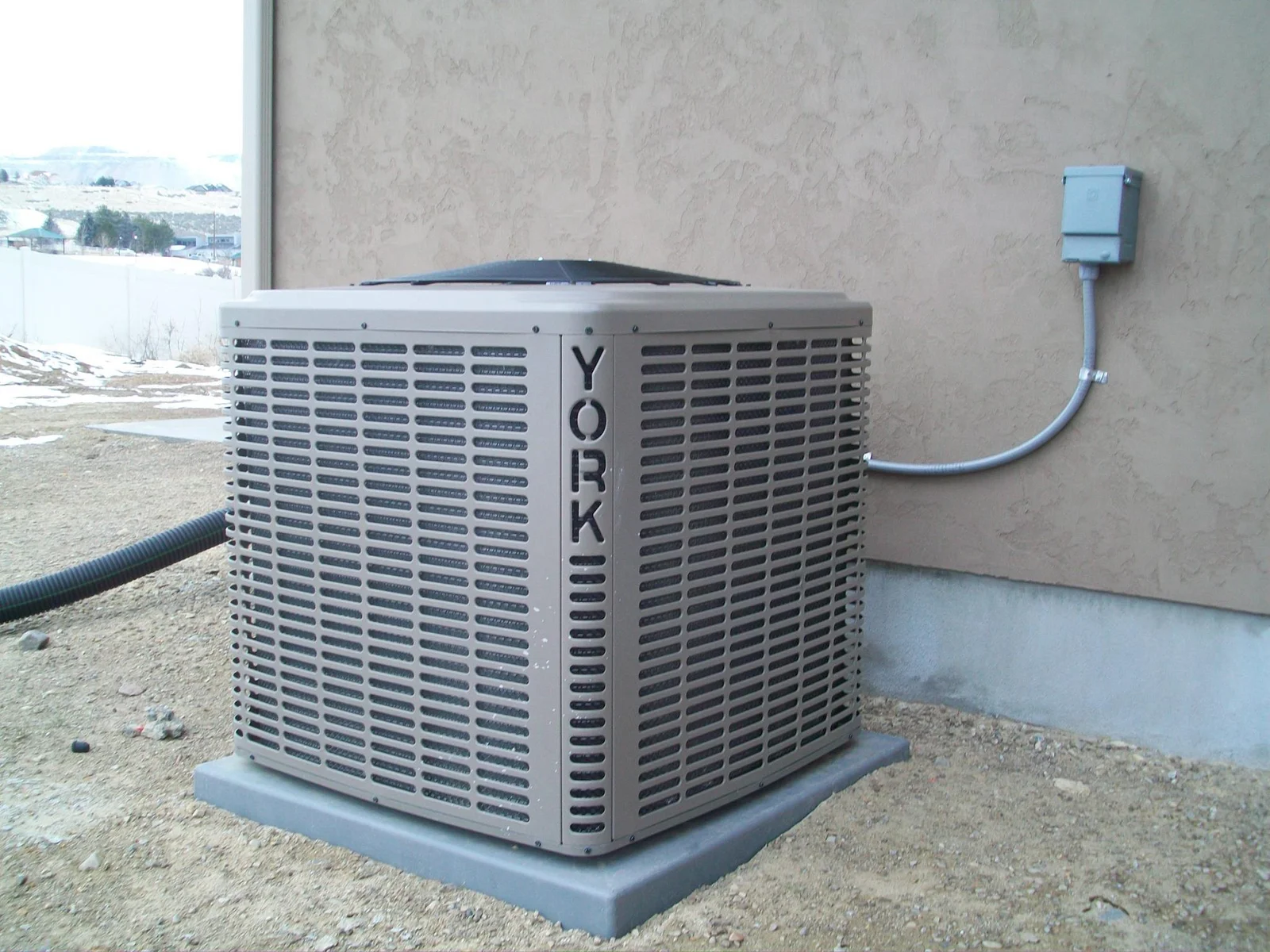 Residential AC condenser install
