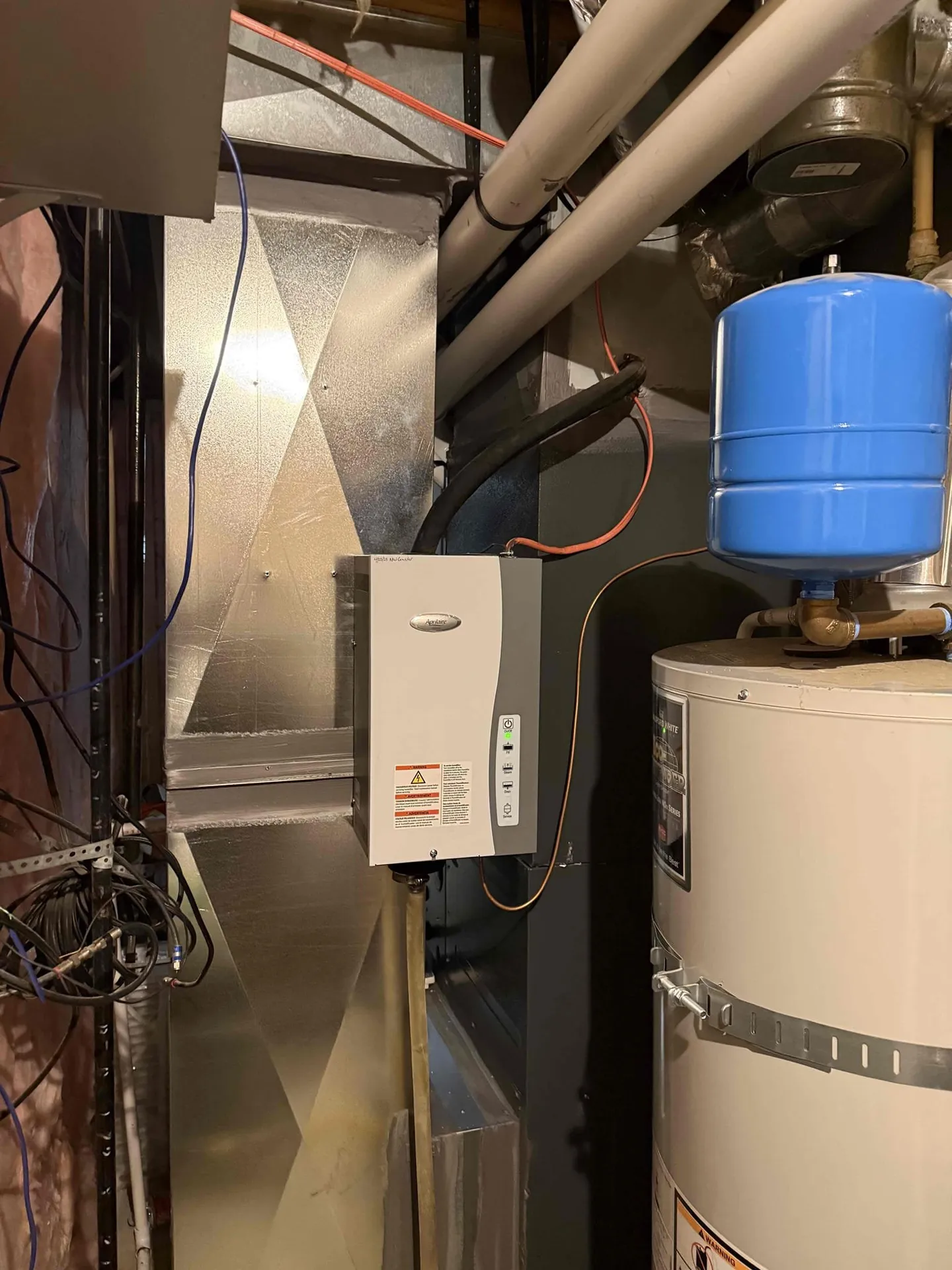 Steam humidifier install