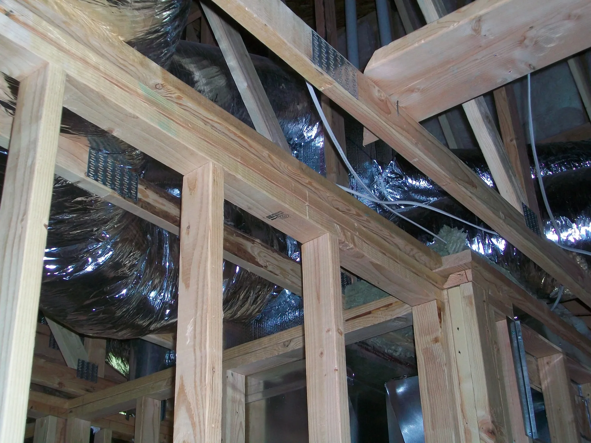 HVAC service technician in Sunset