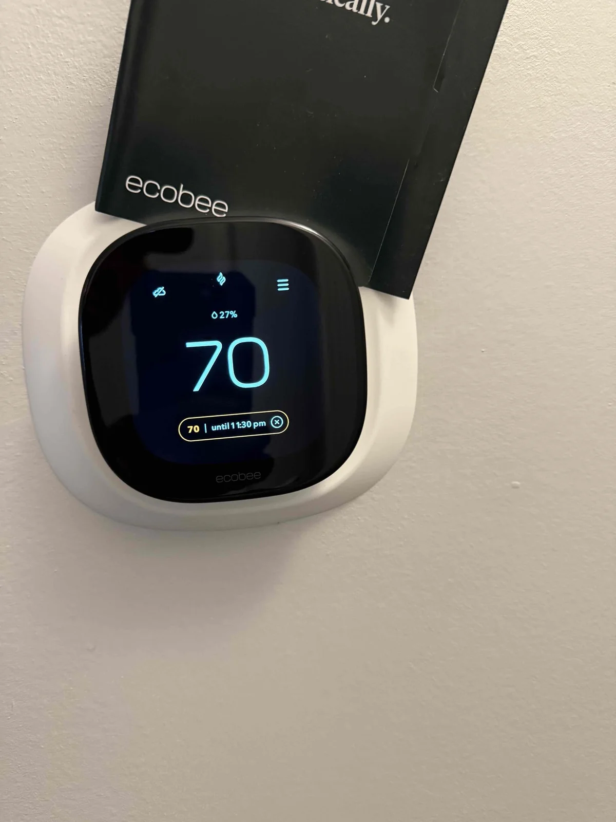 HVAC service technician in Riverton